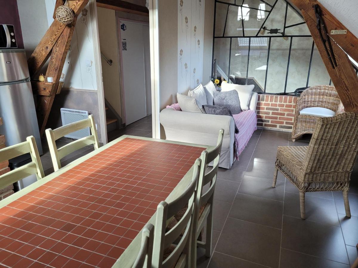 Le Paddock Du Val De Lys Hotel Blessy Eksteriør billede