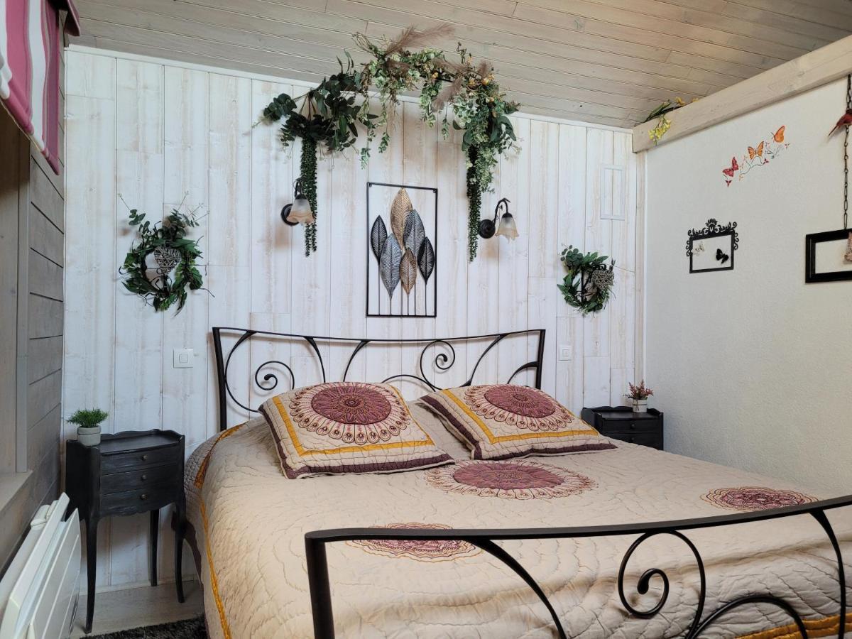 Le Paddock Du Val De Lys Hotel Blessy Eksteriør billede