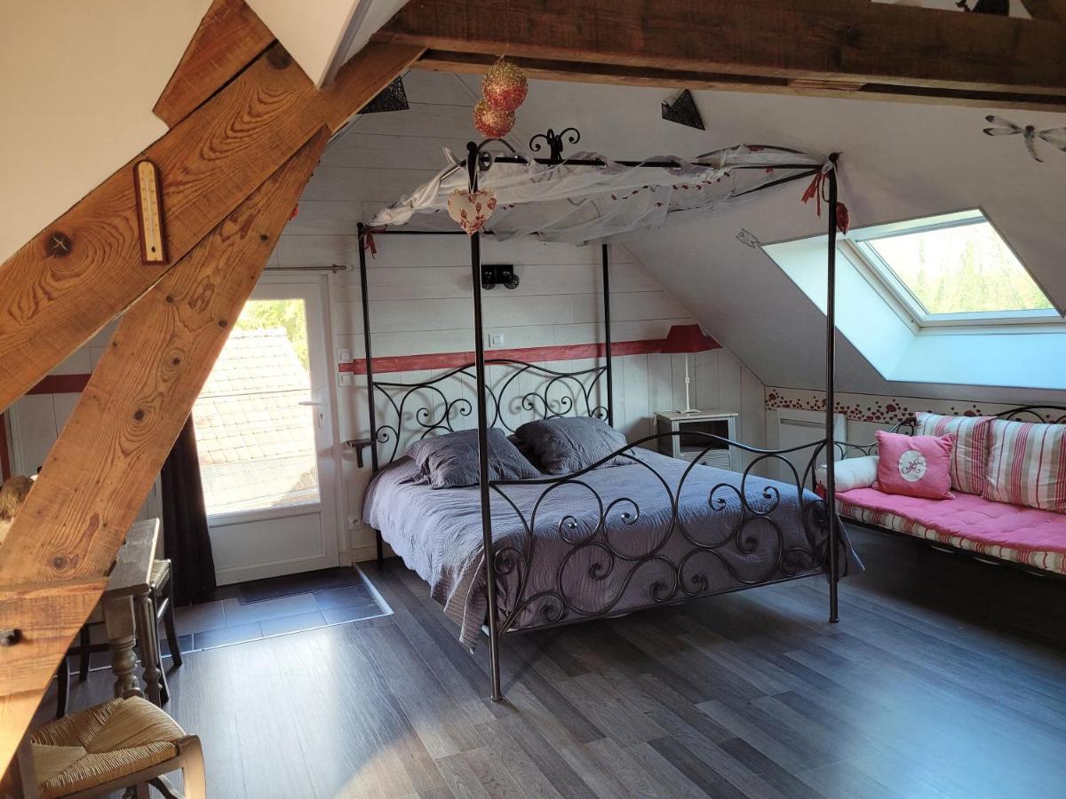 Le Paddock Du Val De Lys Hotel Blessy Eksteriør billede