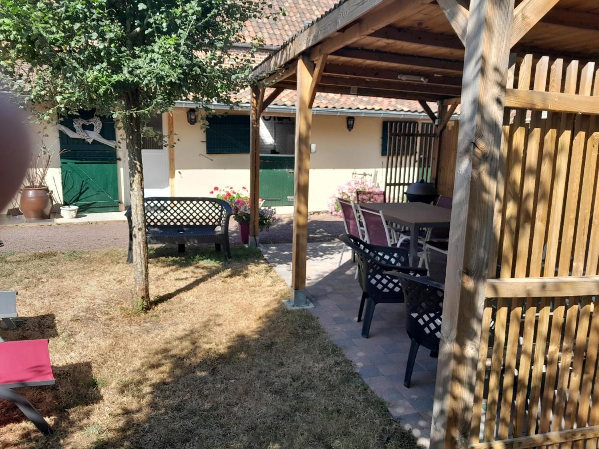 Le Paddock Du Val De Lys Hotel Blessy Eksteriør billede