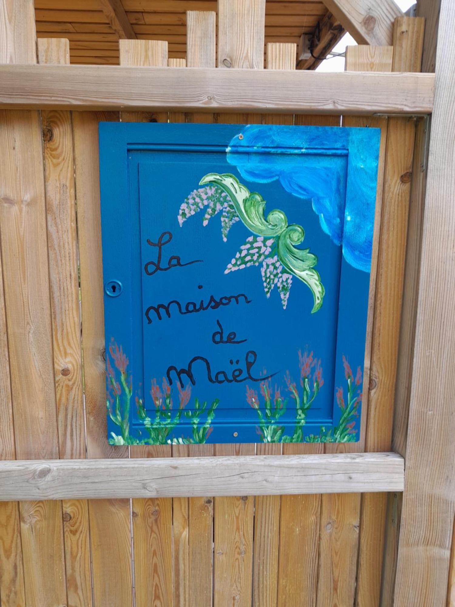 Le Paddock Du Val De Lys Hotel Blessy Eksteriør billede