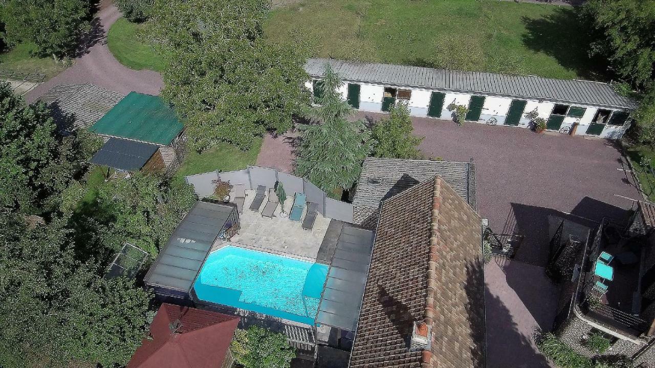 Le Paddock Du Val De Lys Hotel Blessy Eksteriør billede