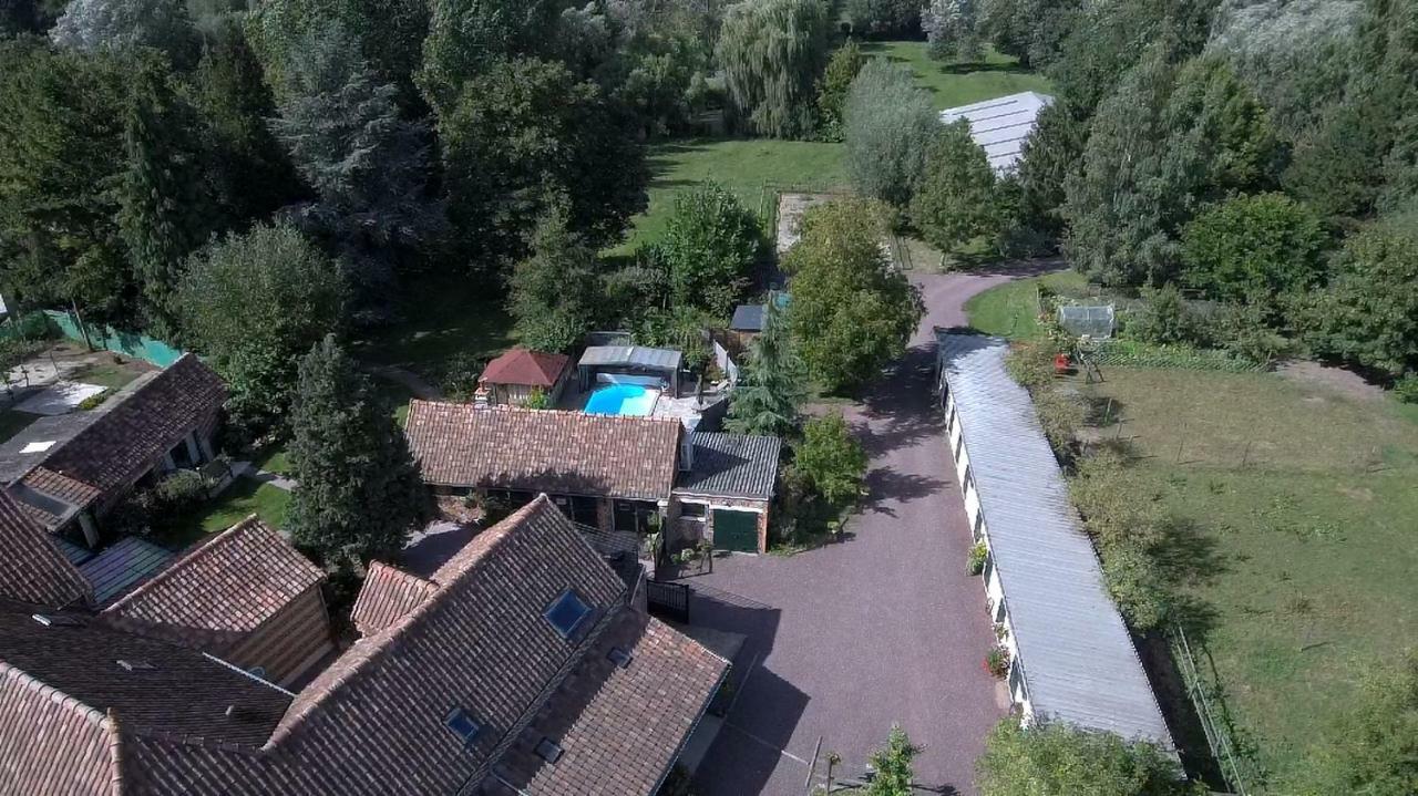Le Paddock Du Val De Lys Hotel Blessy Eksteriør billede