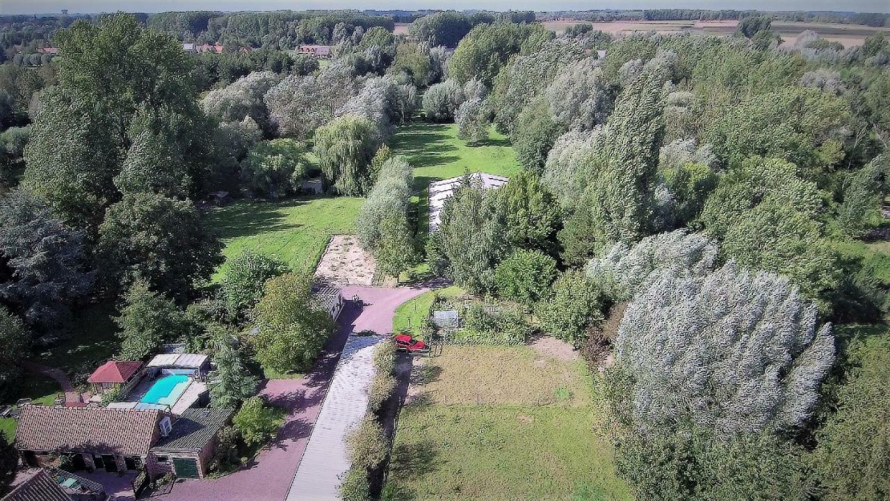 Le Paddock Du Val De Lys Hotel Blessy Eksteriør billede